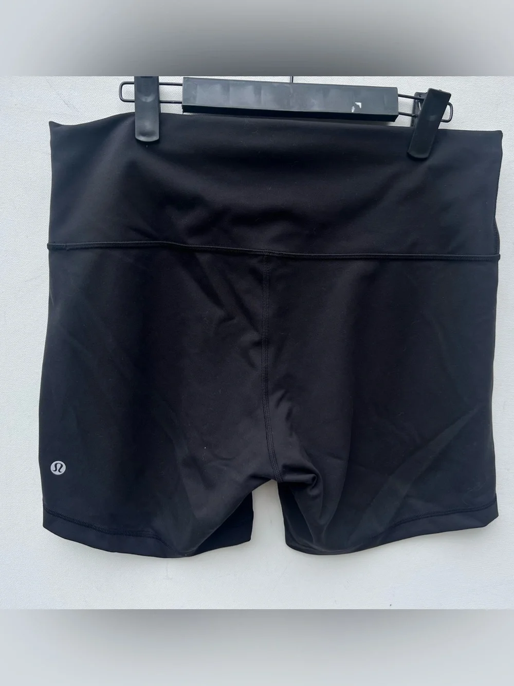 Lululemon Wunder Train High-Rise Short 6